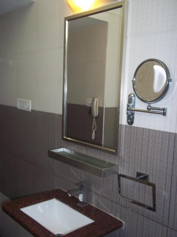 Akshay Inn Chennai Ngoại thất bức ảnh